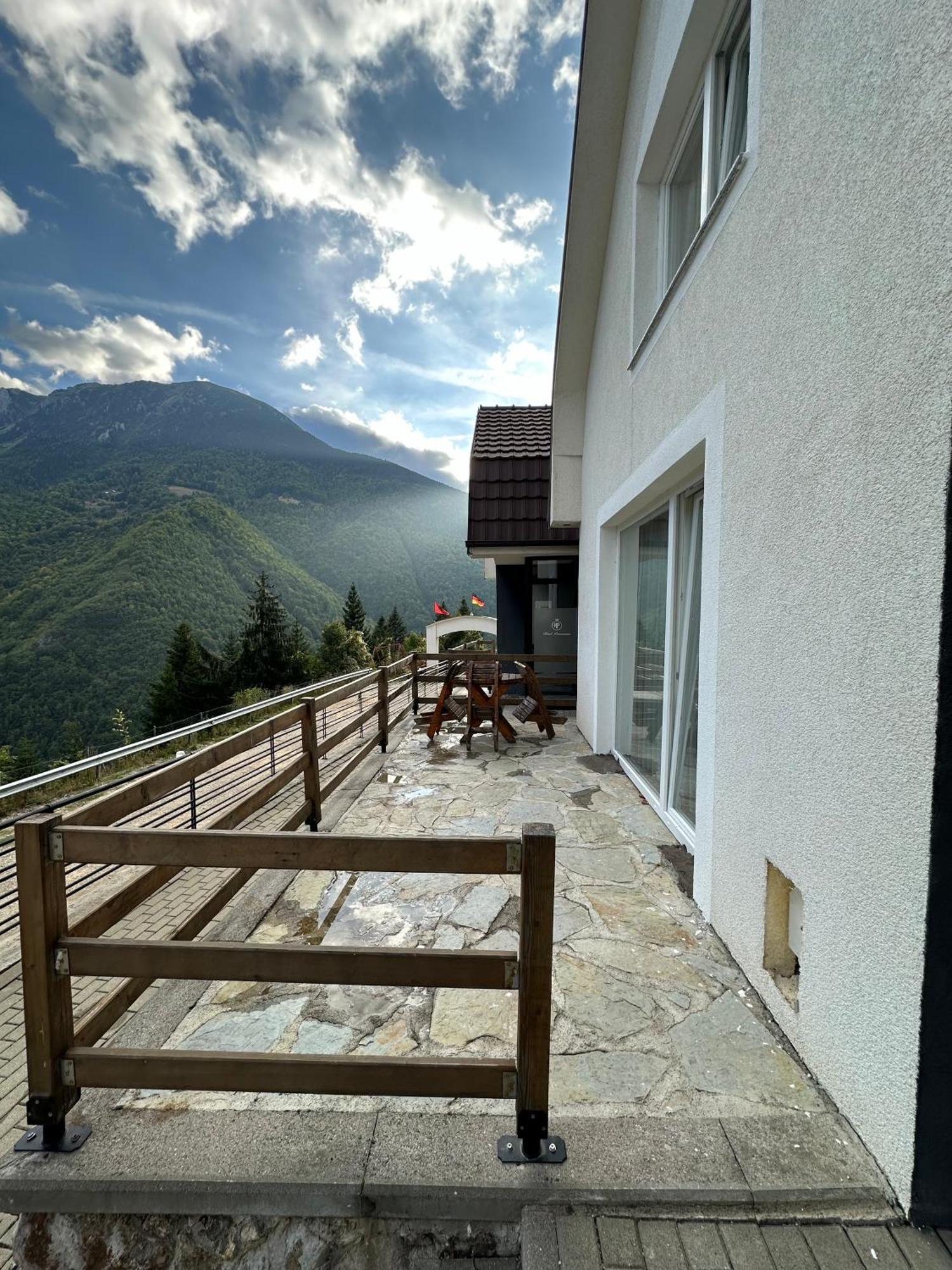 Hotel Panorama Rugove Peje Exterior foto